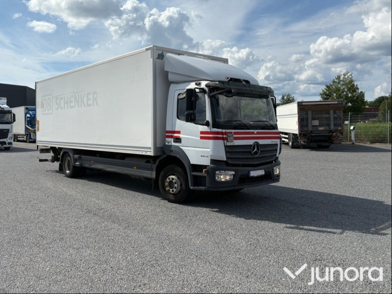Lastbil Mercedes Atego 1223