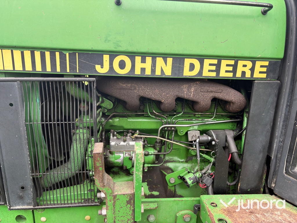Traktor John Deere 2250