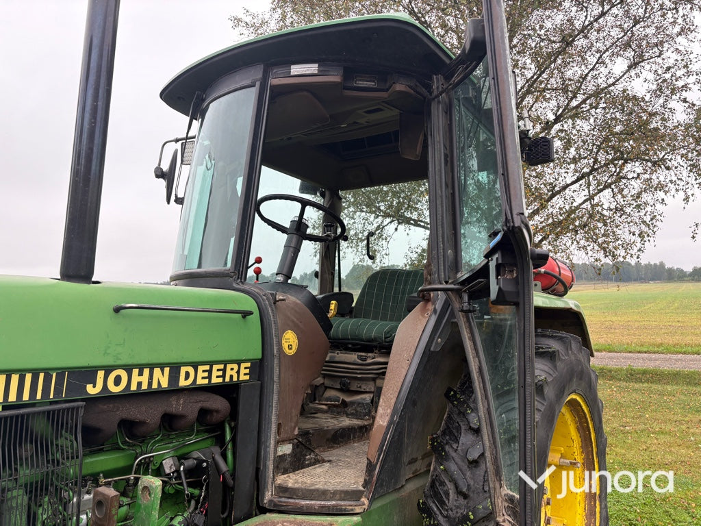 Traktor John Deere 2250