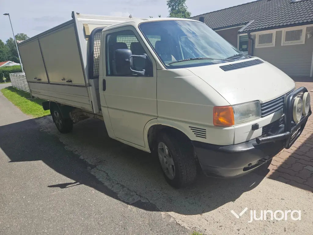 Lätt lastbil - Volkswagen Transporter  2.5 TDI Manuell, 102hk, 2002