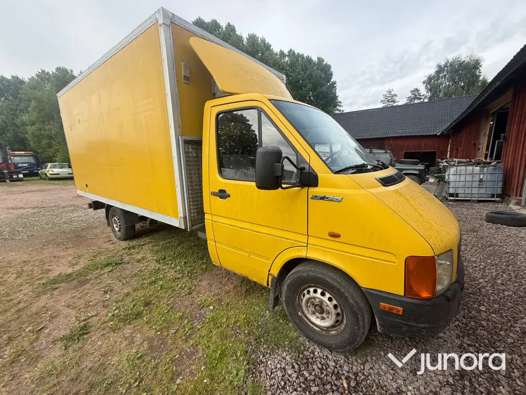 Lätt lastbil - Volkswagen LT35 2.5 TDI