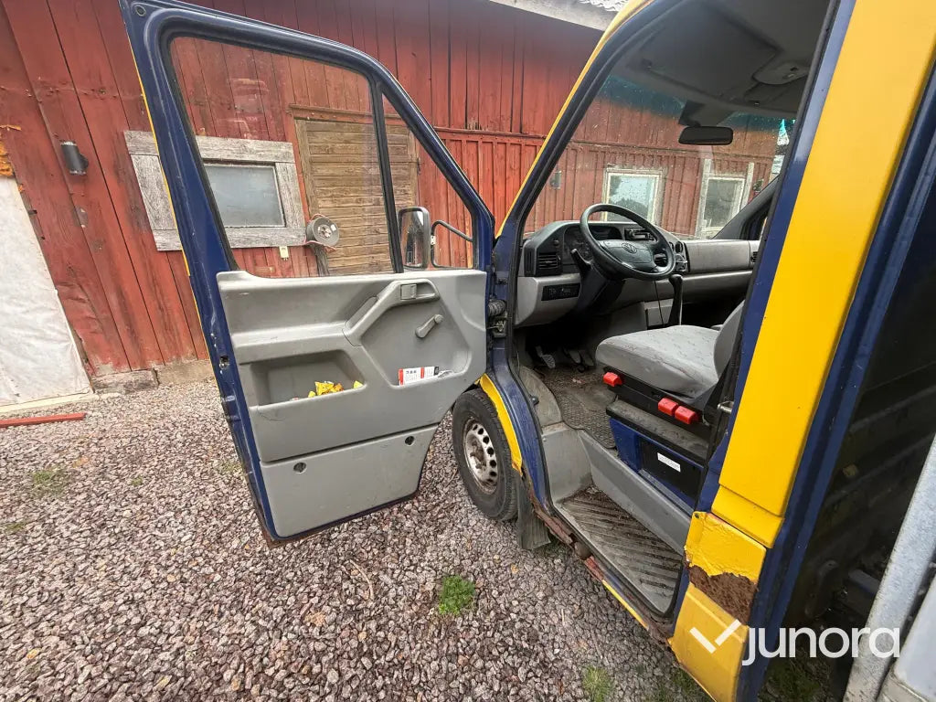 Lätt lastbil - Volkswagen LT35 2.5 TDI