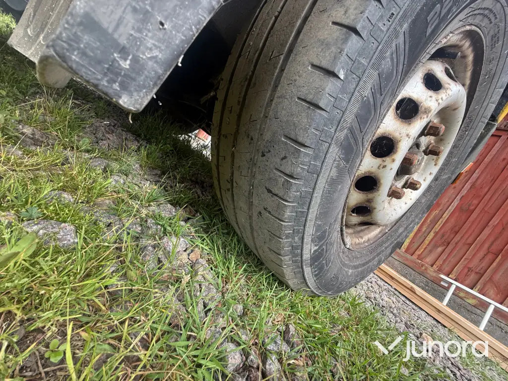 Lätt lastbil - Volkswagen LT35 2.5 TDI