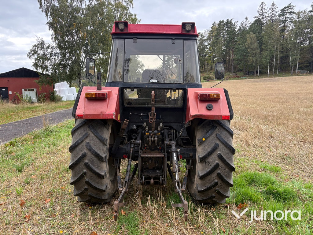 Traktor Case International 844 XL 4WD