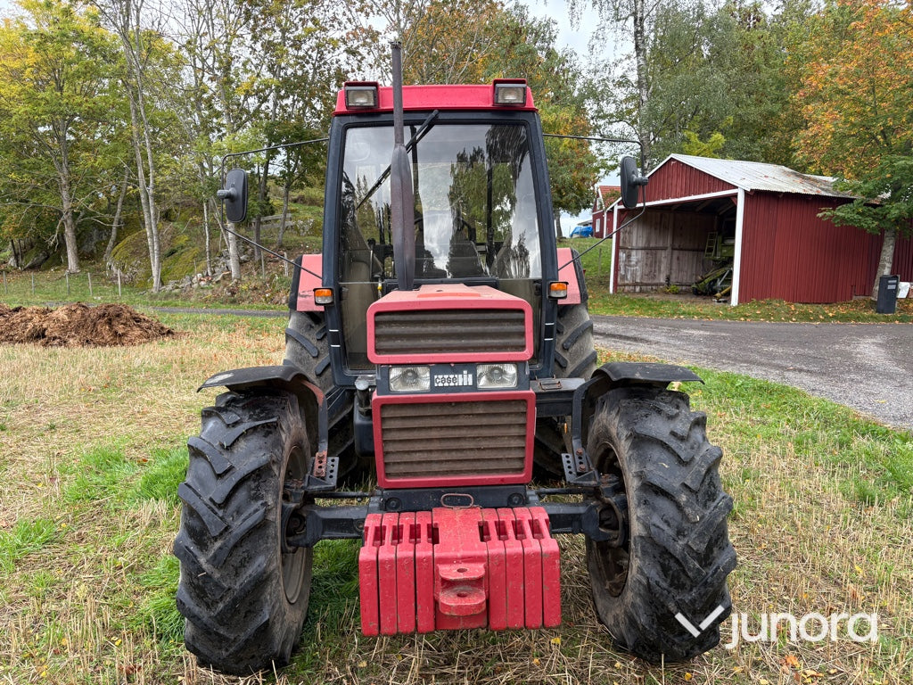 Traktor Case International 844 XL 4WD