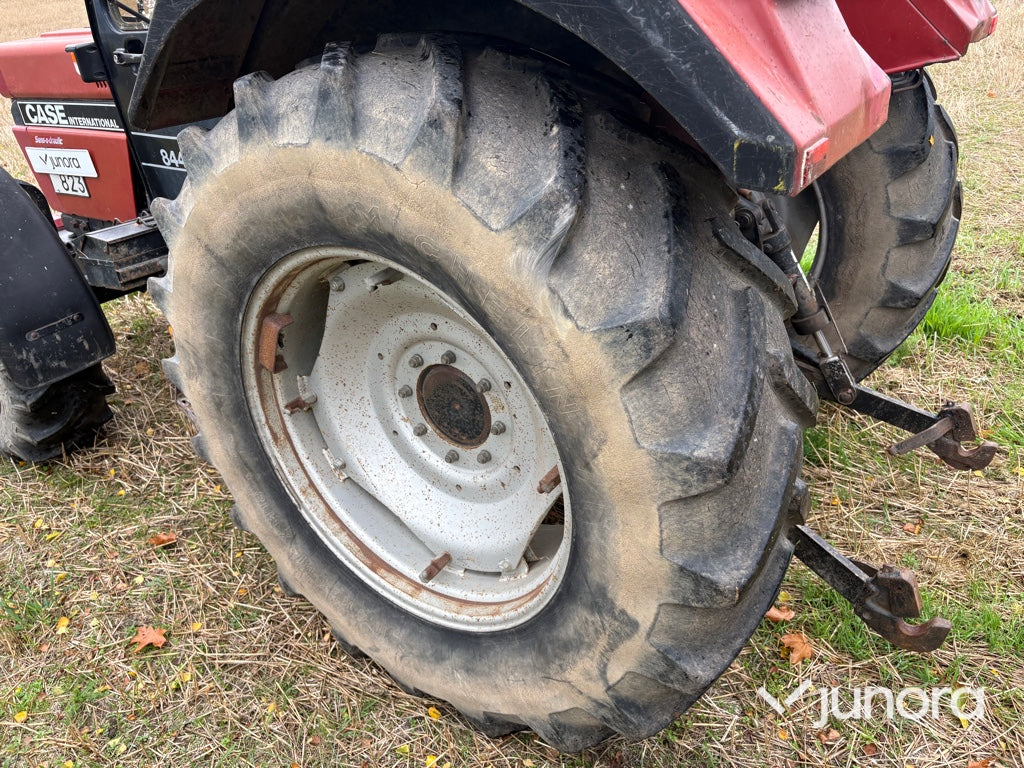 Traktor Case International 844 XL 4WD