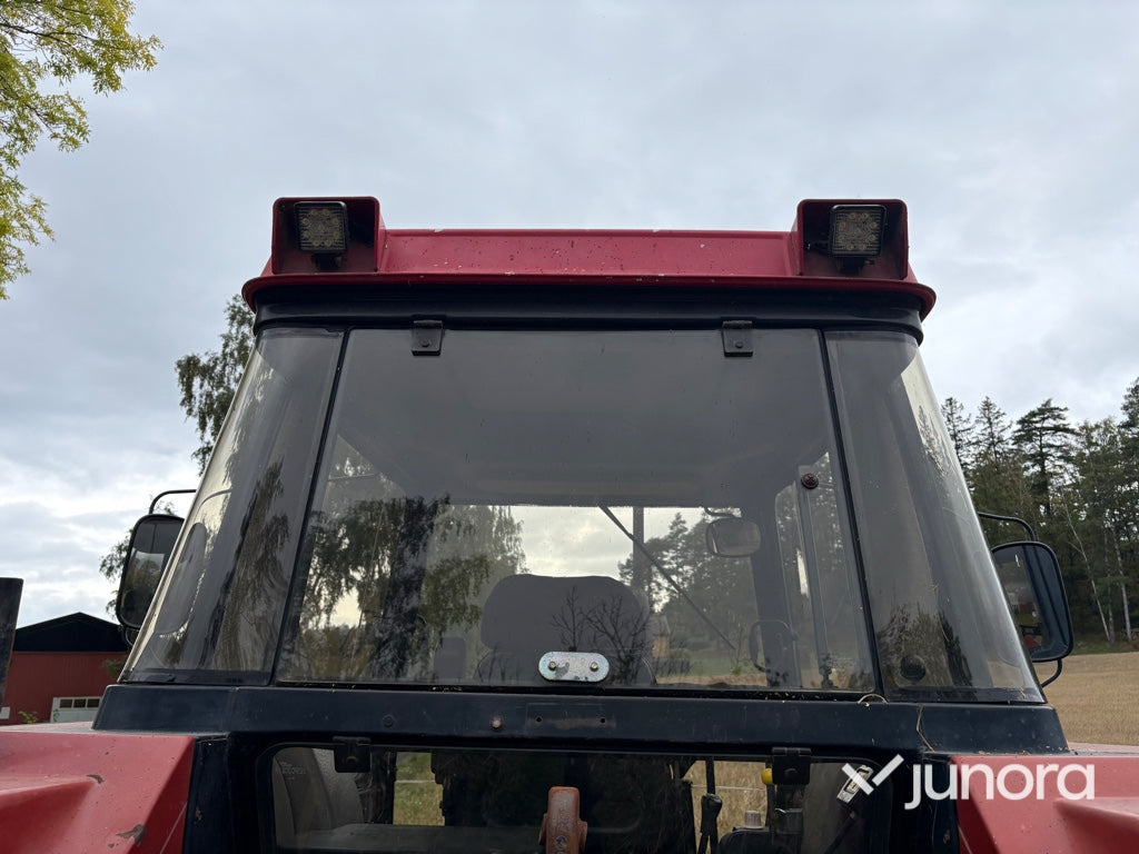 Traktor Case International 844 XL 4WD