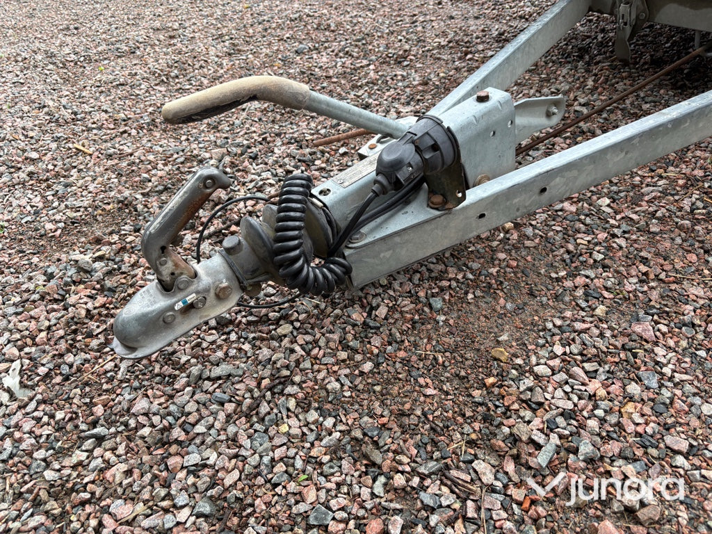Släpvagn – Tiki Trailer B-275P