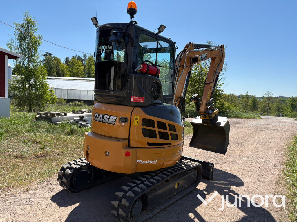 Bandgrävare - Case CX35B