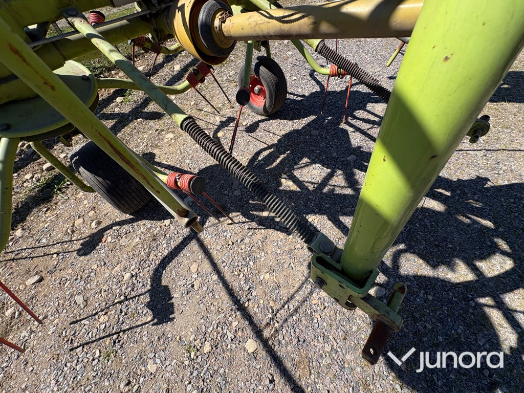 Hövändare - Claas, Volto 540H