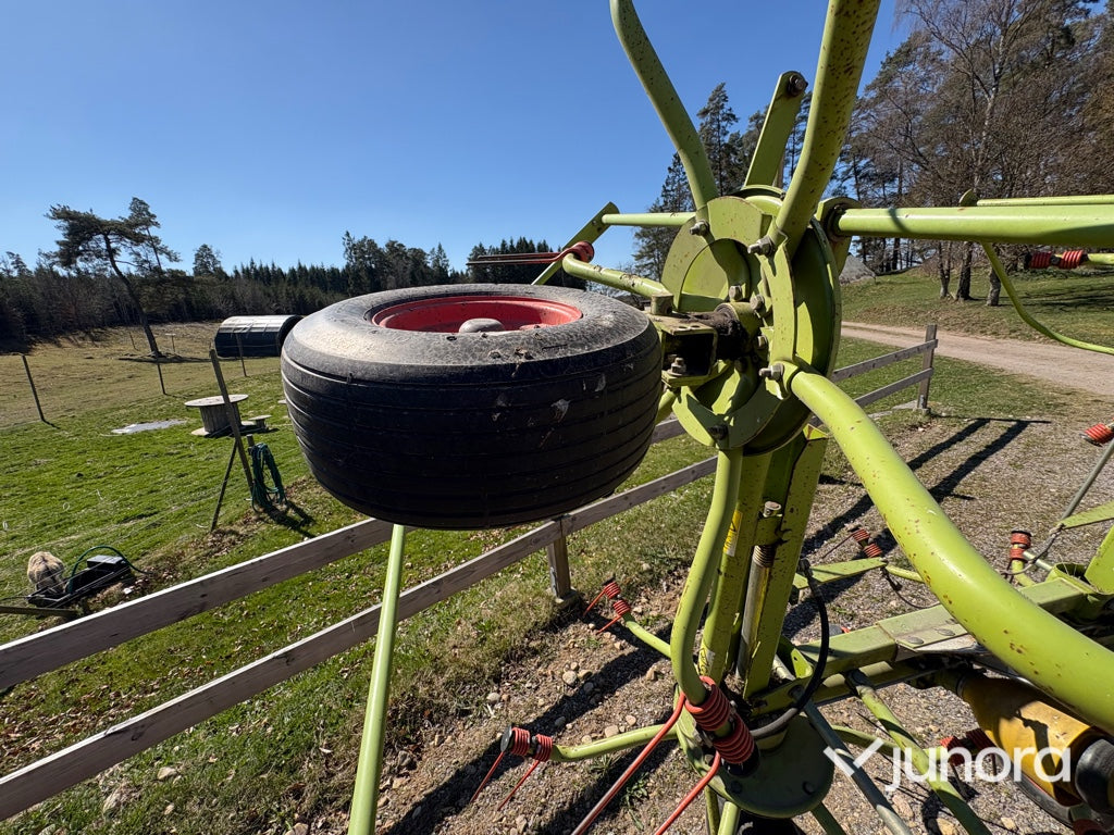 Hövändare - Claas, Volto 540H