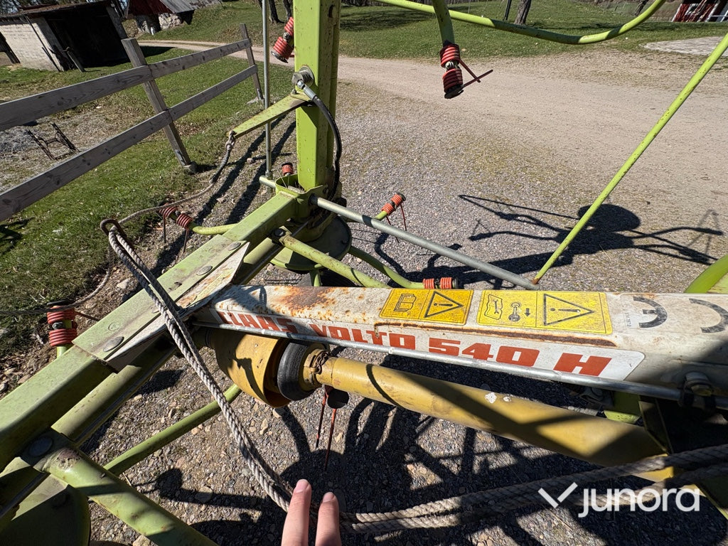 Hövändare - Claas, Volto 540H
