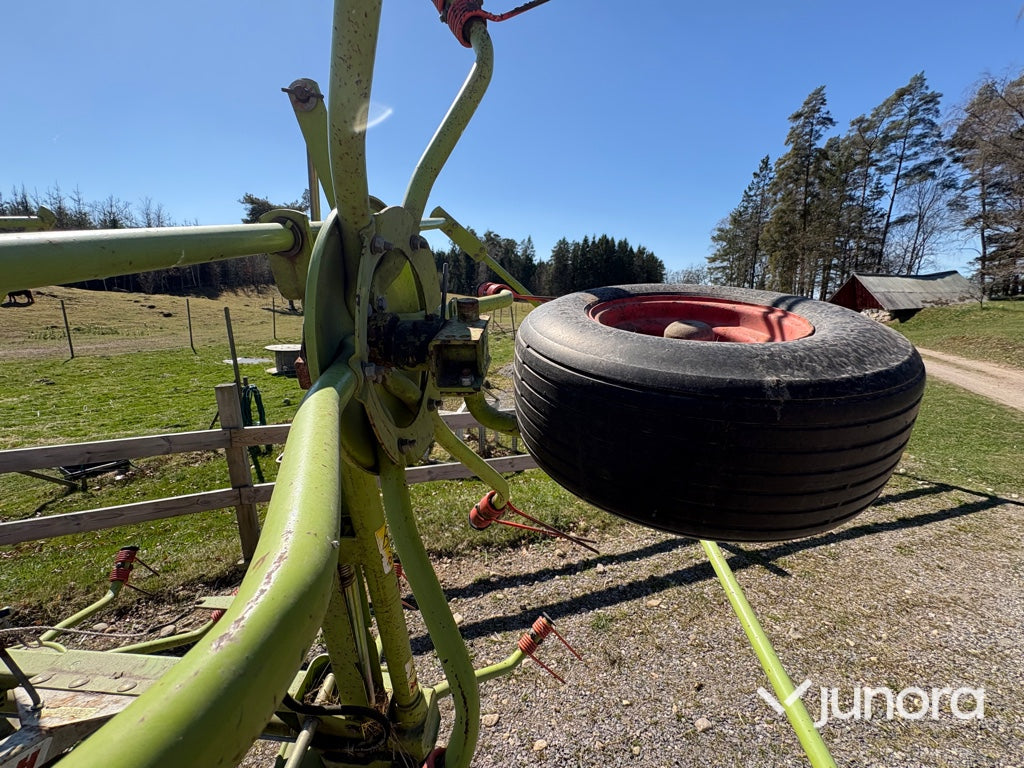 Hövändare - Claas, Volto 540H