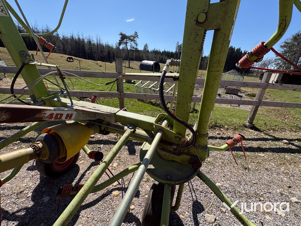 Hövändare - Claas, Volto 540H