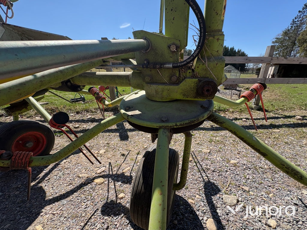 Hövändare - Claas, Volto 540H