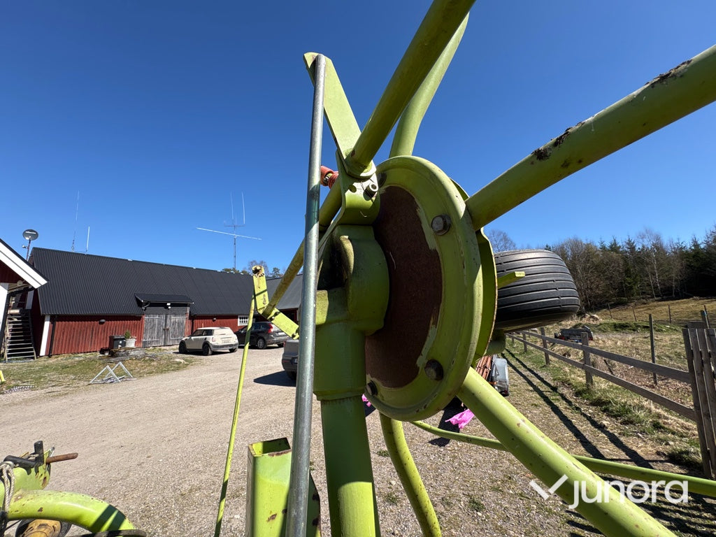 Hövändare - Claas, Volto 540H