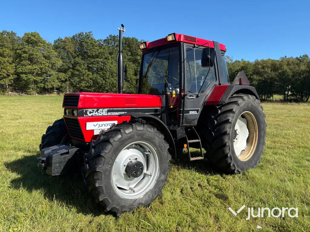 Traktor Case IH 956XL