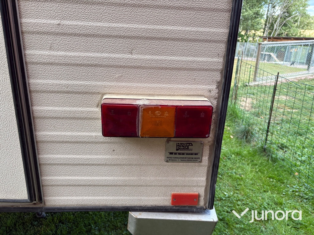 Pickupcamp - Tischer