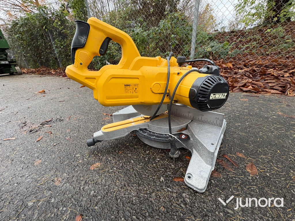 Kap- och gersåg – DeWalt, 230 V