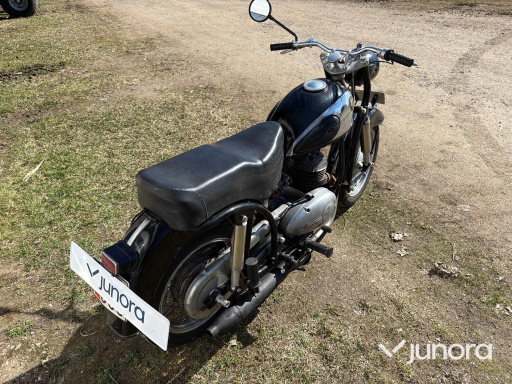 Veteranmotorcykel - Tornax, S 250