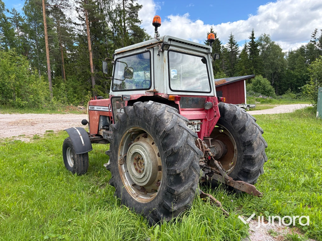 Traktor - Massey Ferguson, 595