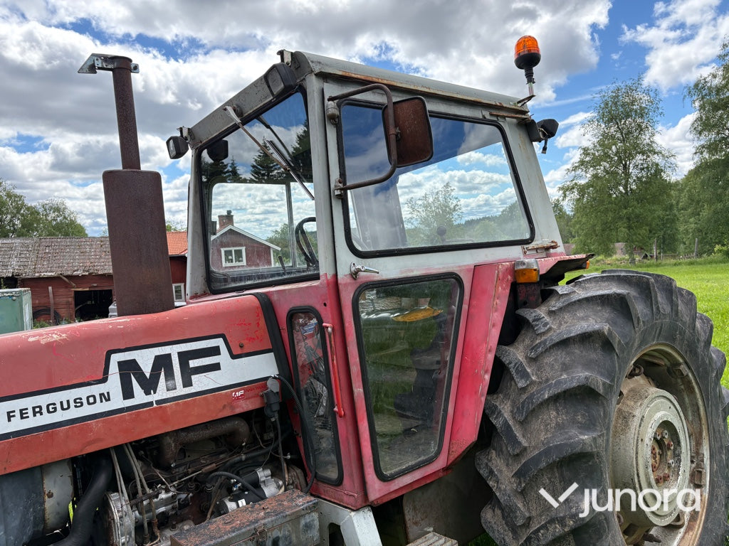 Traktor - Massey Ferguson, 595