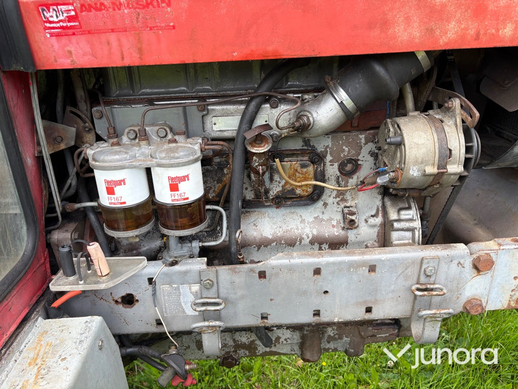 Traktor - Massey Ferguson, 595