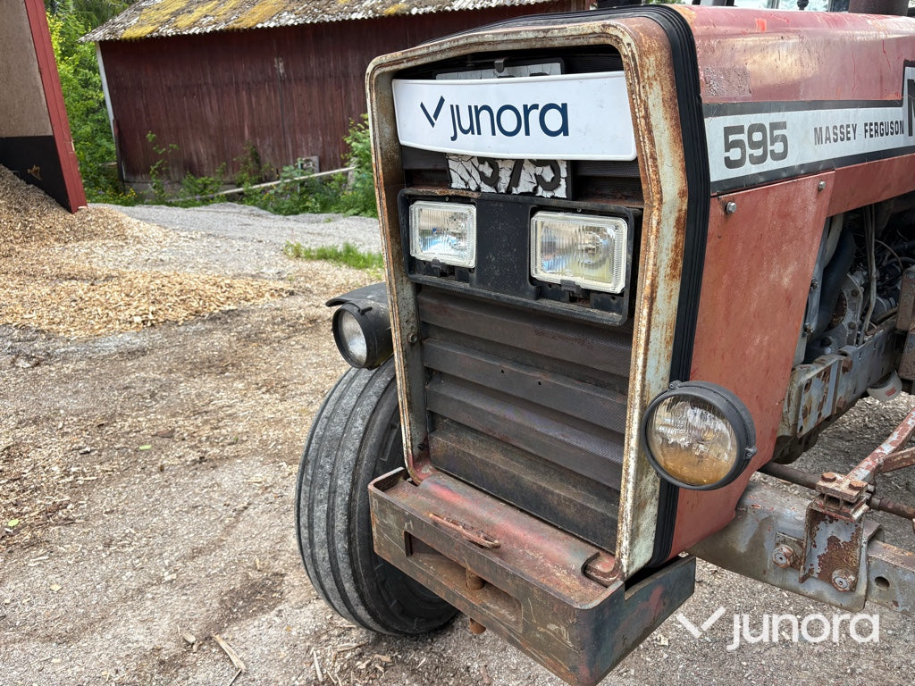 Traktor - Massey Ferguson, 595