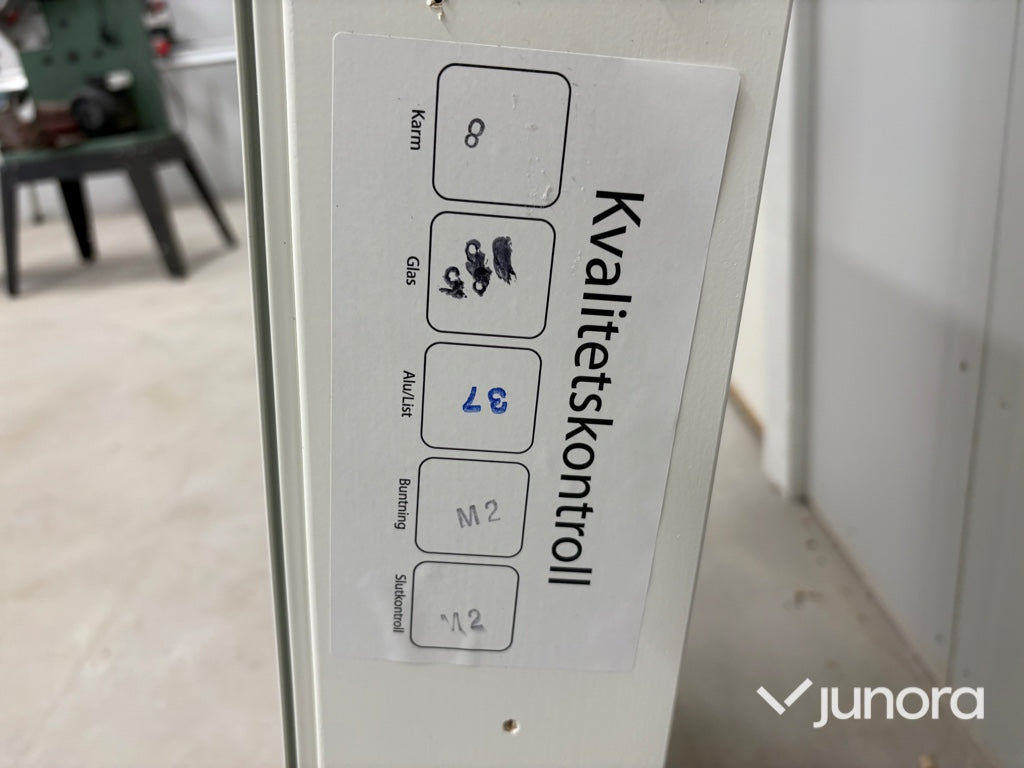 Sidoljus Elitfönster 550/20280