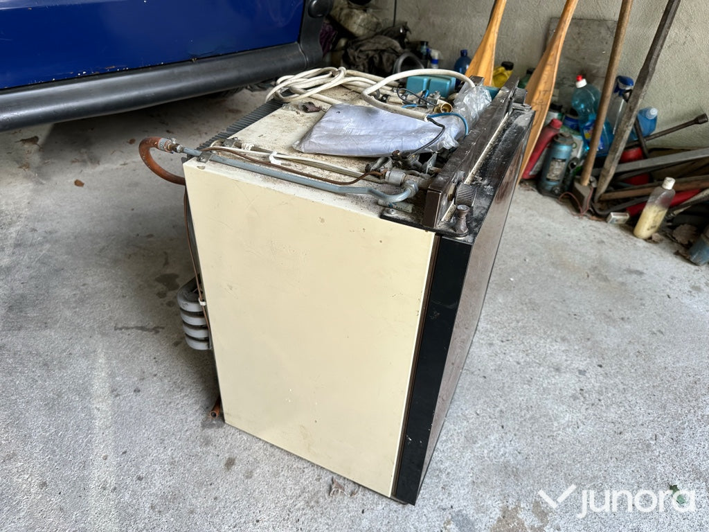 Kylskåp 220V/12V samt gas