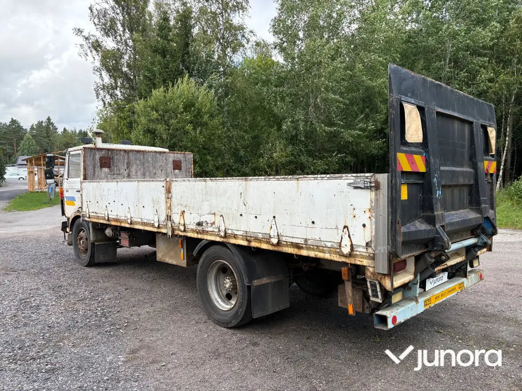 Veteranlastbil - Volvo F611 4X2