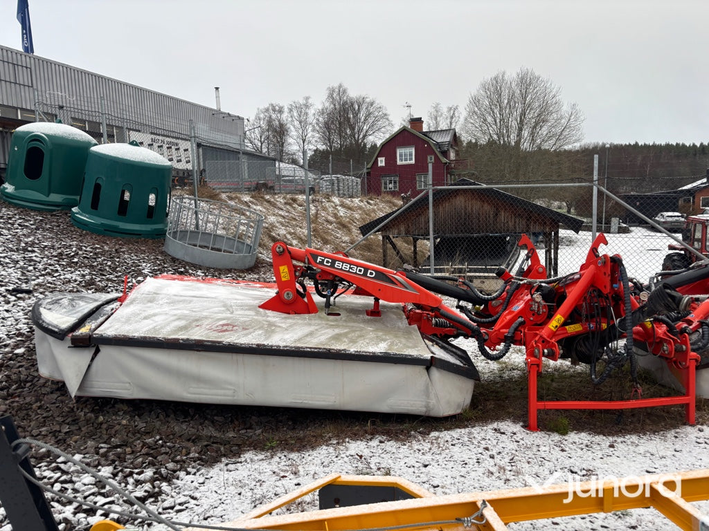 Slåtterkross - Butterfly, Kuhn, FC 8830 D