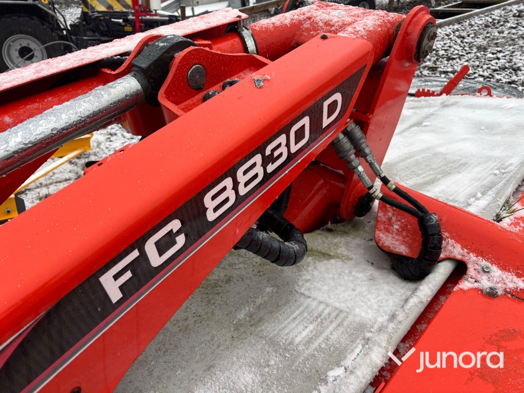 Slåtterkross - Butterfly, Kuhn, FC 8830 D