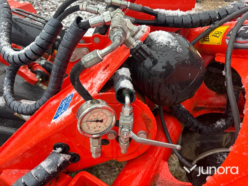 Slåtterkross butterfly – Kuhn FC 8830 D