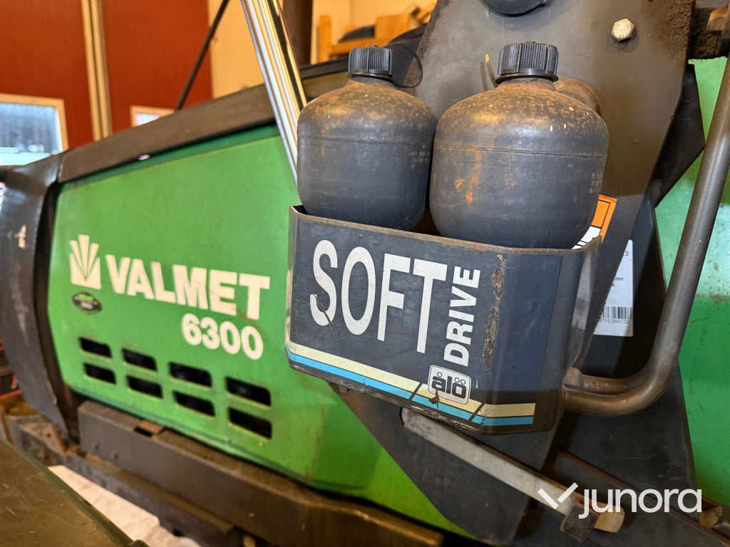 Traktor - Valmet 6300, Skogsutrustad