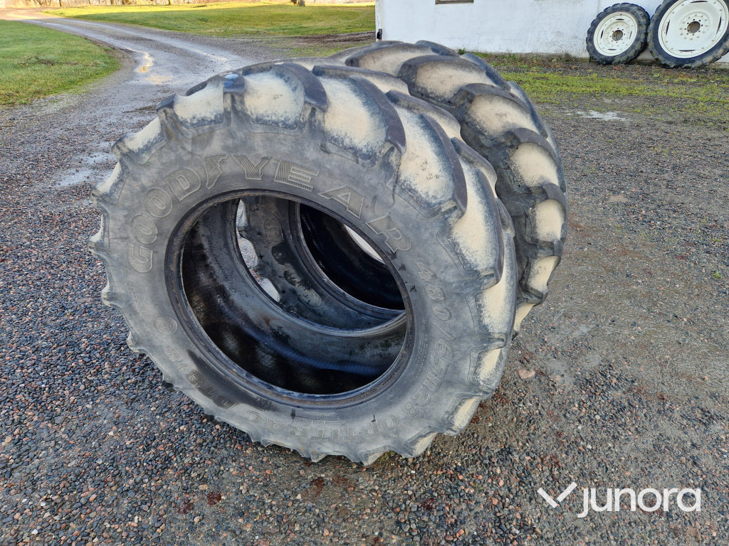 Traktordäck GoodYear, 480/65 R28 (2st)