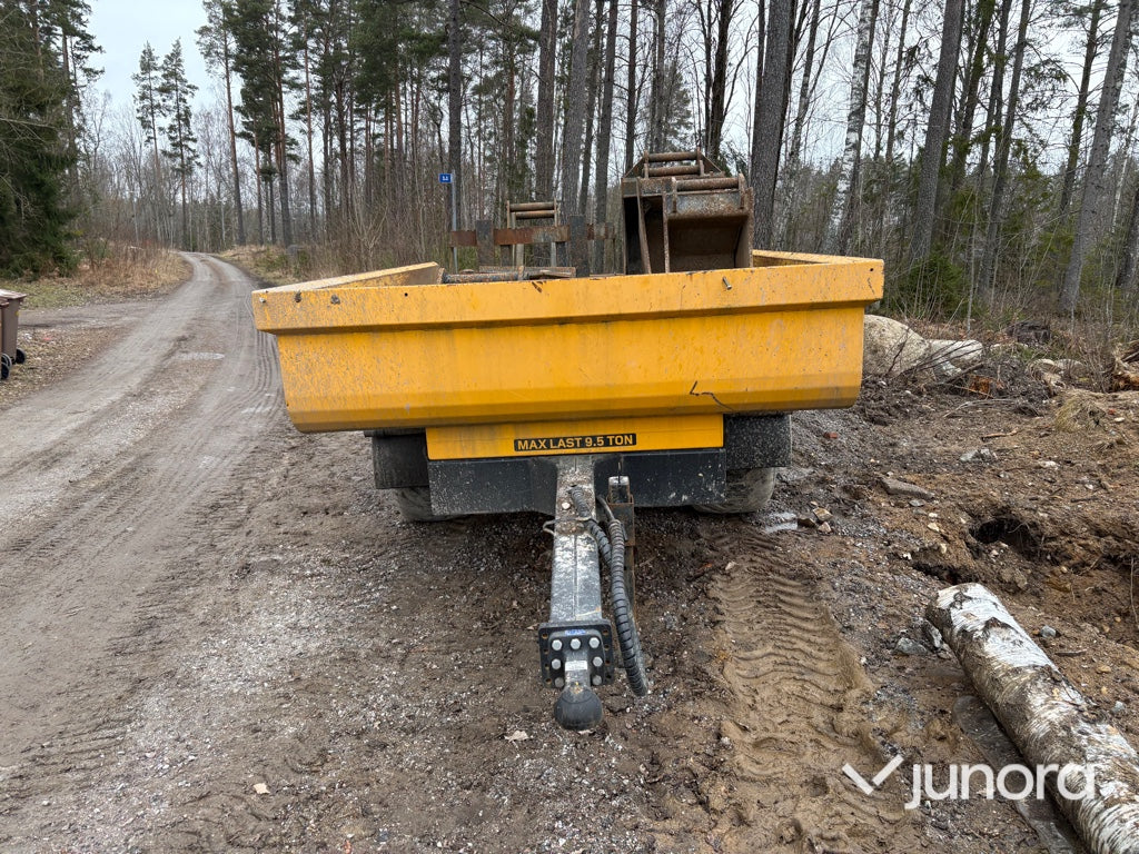 Hjulgrävmaskin-VOLVO EW160C med släp