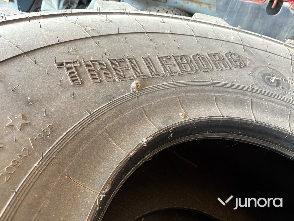 Entrepenaddäck - Trelleborg EMR1030 26.5 R25