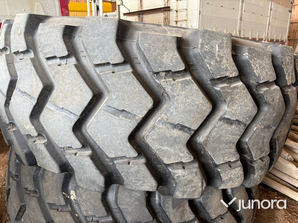 Entrepenaddäck - Trelleborg EMR1030 26.5 R25