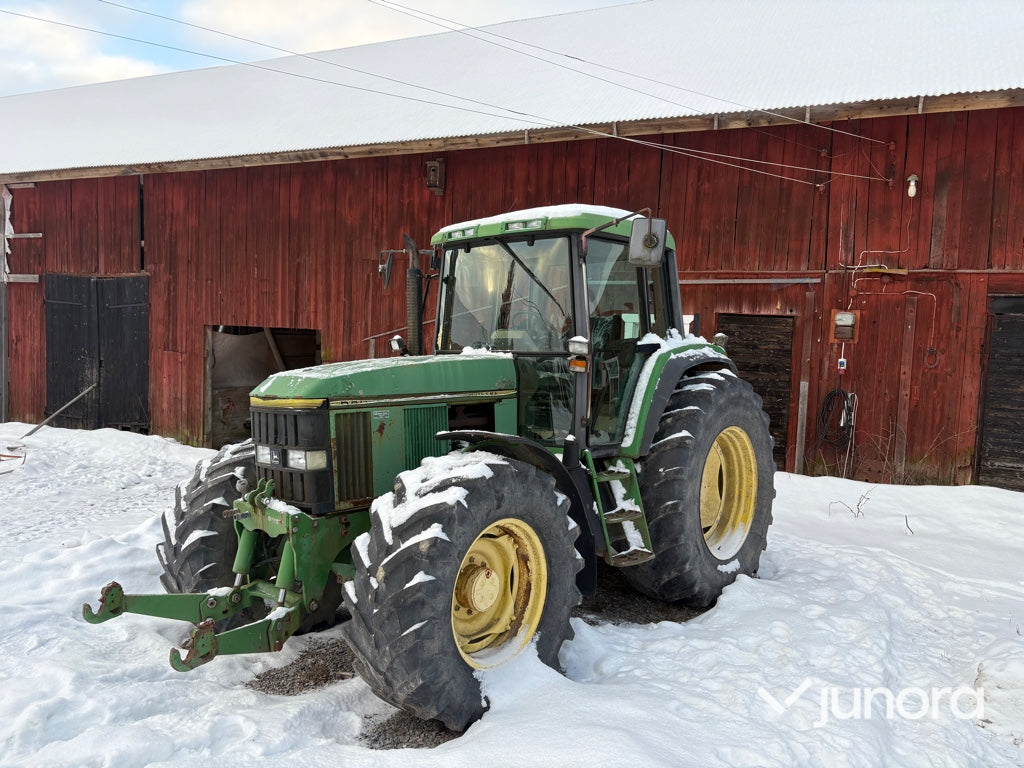 Traktor - John Deere 6800