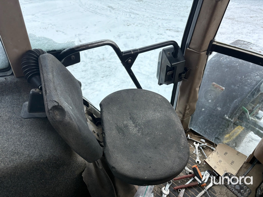 Traktor - John Deere 6800