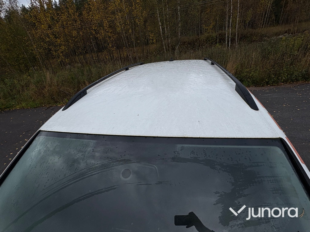 Volkswagen - Touran 2.0TDI