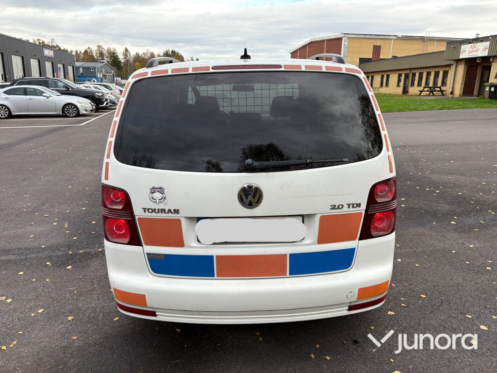 Volkswagen - Touran 2.0TDI