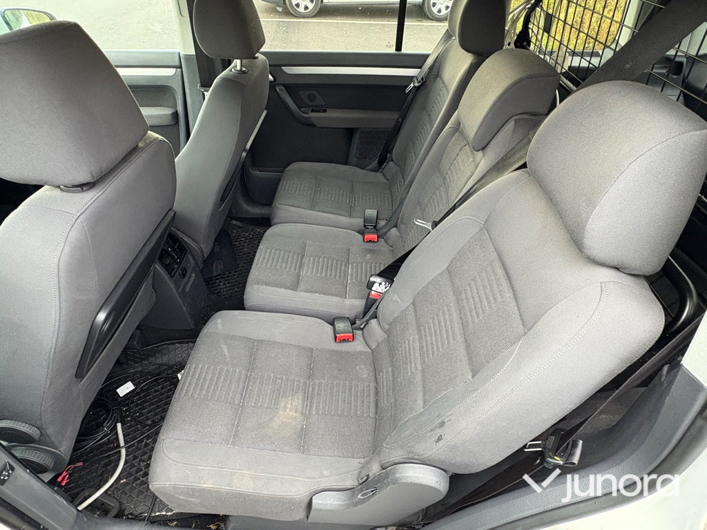 Volkswagen - Touran 2.0TDI