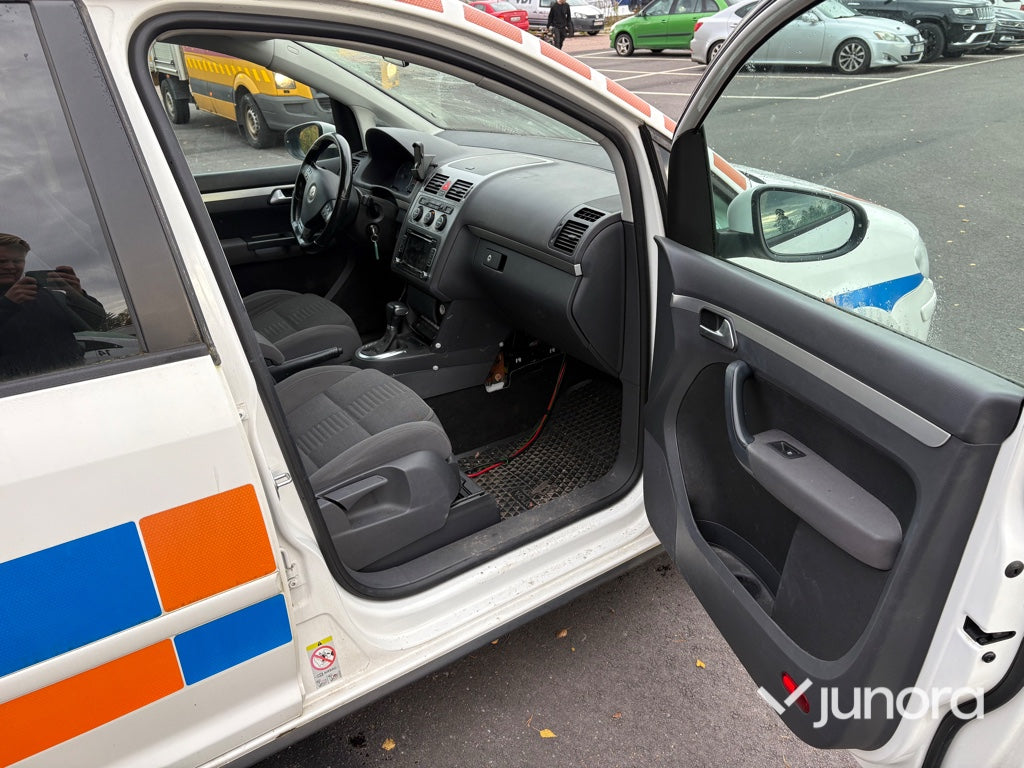 Volkswagen - Touran 2.0TDI