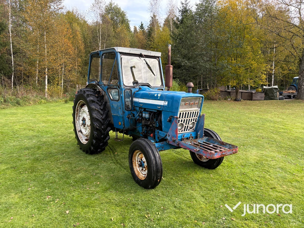 Traktor - Ford, 4000