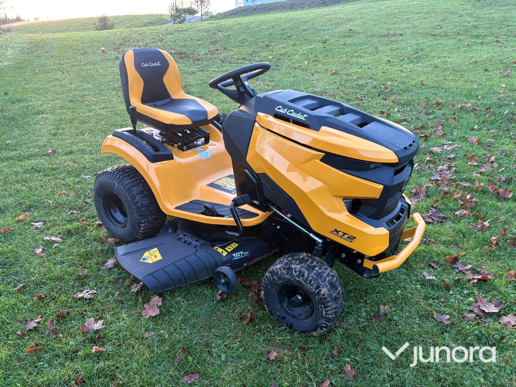 Åkgräsklippare - Cub Cadet, XT2 Enduro Series