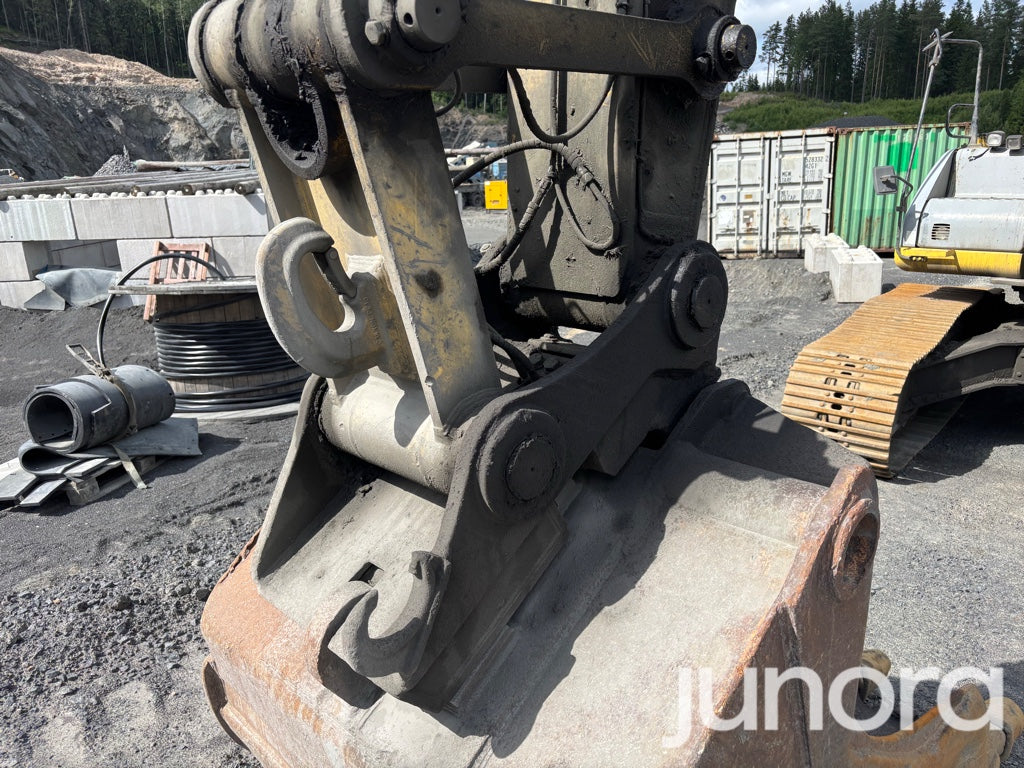 Bandgrävare - New Holland, E305