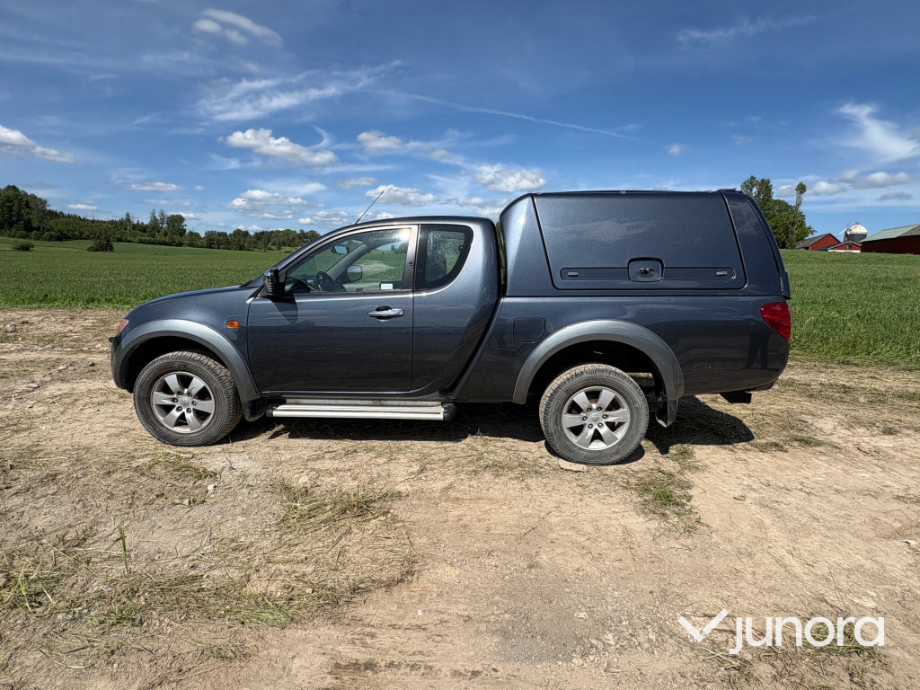 Mitsubishi L200
