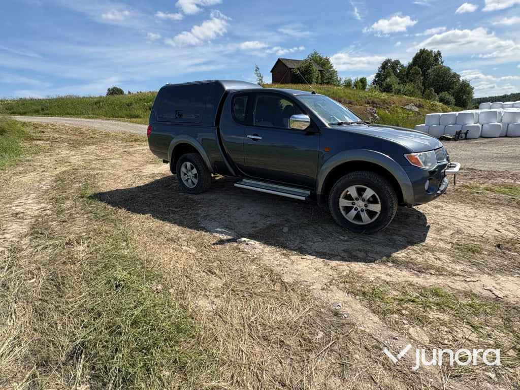 Mitsubishi L200